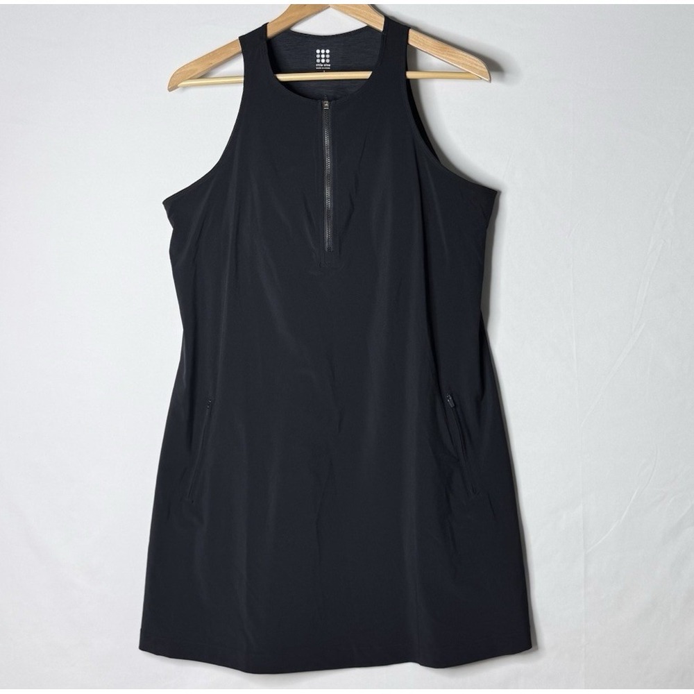 Title Nine Dress Shelf Bra Snap Bottom Sz  L Pockets Pickleball Tennis Athletic